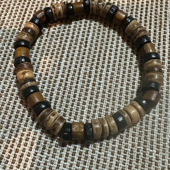 Boho Bohemian Wood Beaded Mens Bracelet - Picture 3 of 4